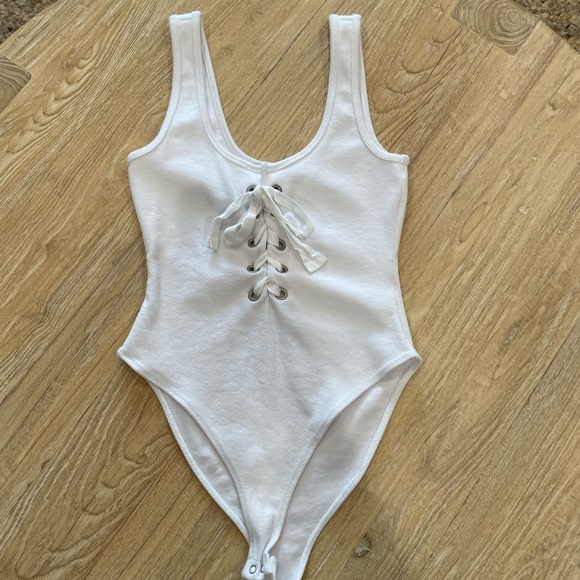 White bodysuit - Picture 2 of 3